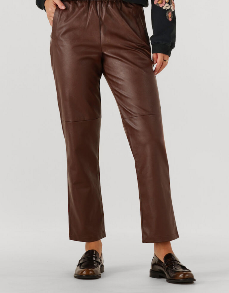 Louizon Makana Pleather Tapered Jogger