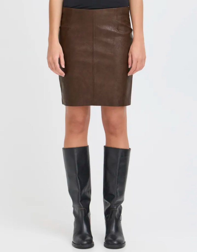 B.Young Kilavi Faux Leather Skirt In Coffee Bean