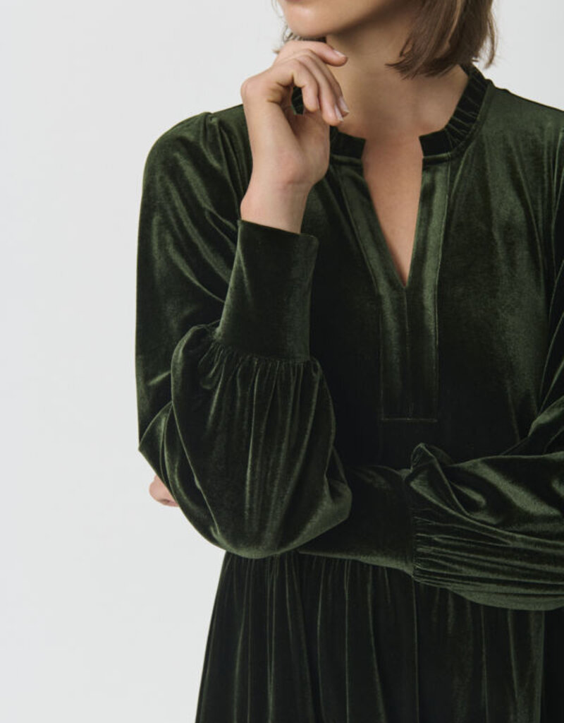 Part Two Viggase Velvet Dress in Rosin Green