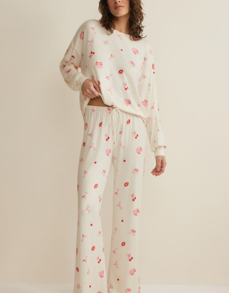 Z-Supply Mira Sweet Things Long Sleeve Top in Vanilla Ice