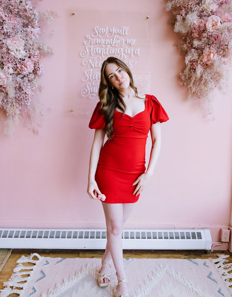 Adelyn Rae Hadley Bubble Sleeve Mini Dress in Red