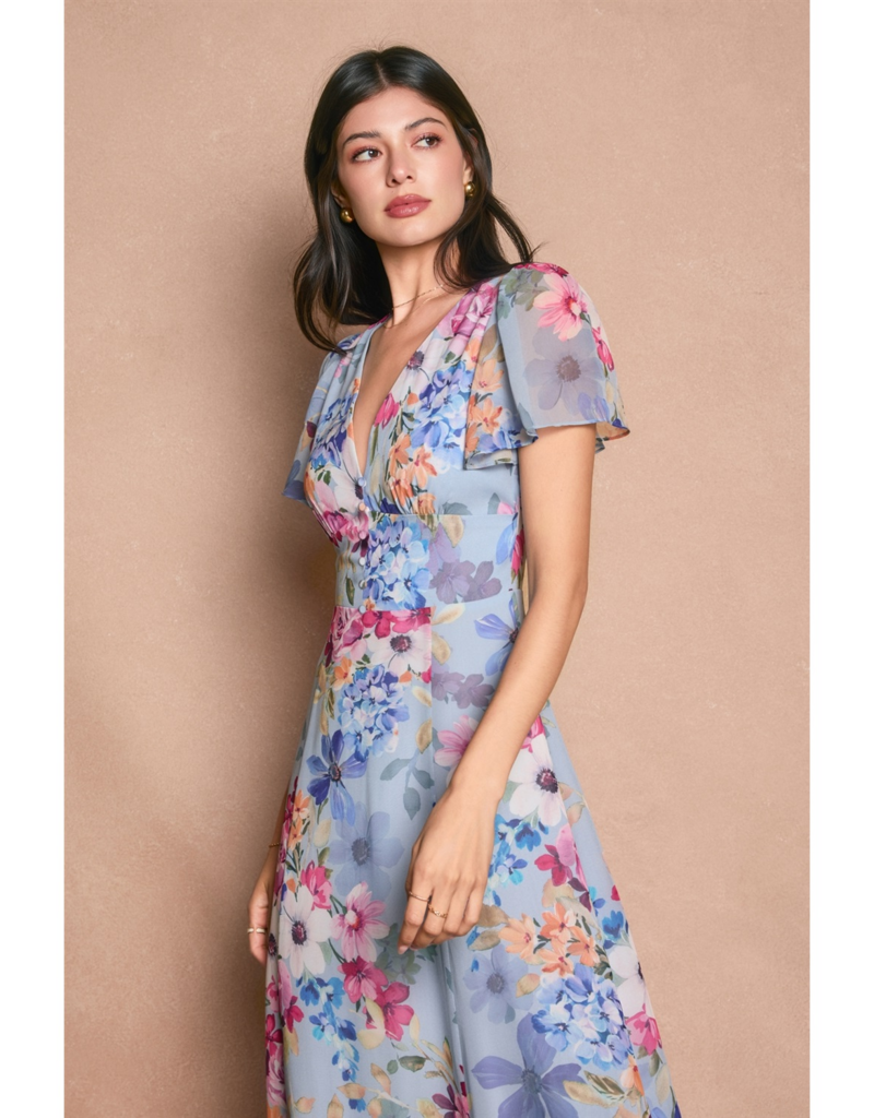 Dress Forum Garden Promenade V-Neck Flutter Sleeve Maxi Dress in Delicate Blues Floral