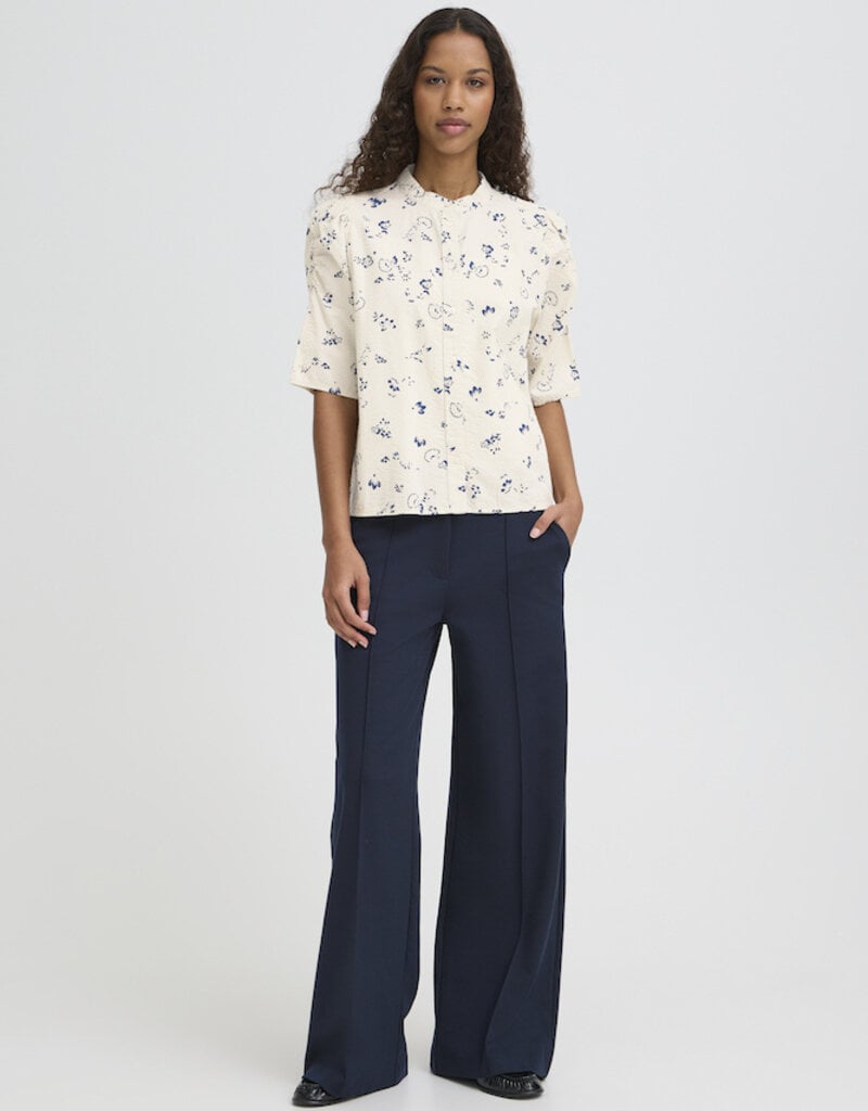 ICHI Qwina Short Sleeve Blouse in Blue Foral