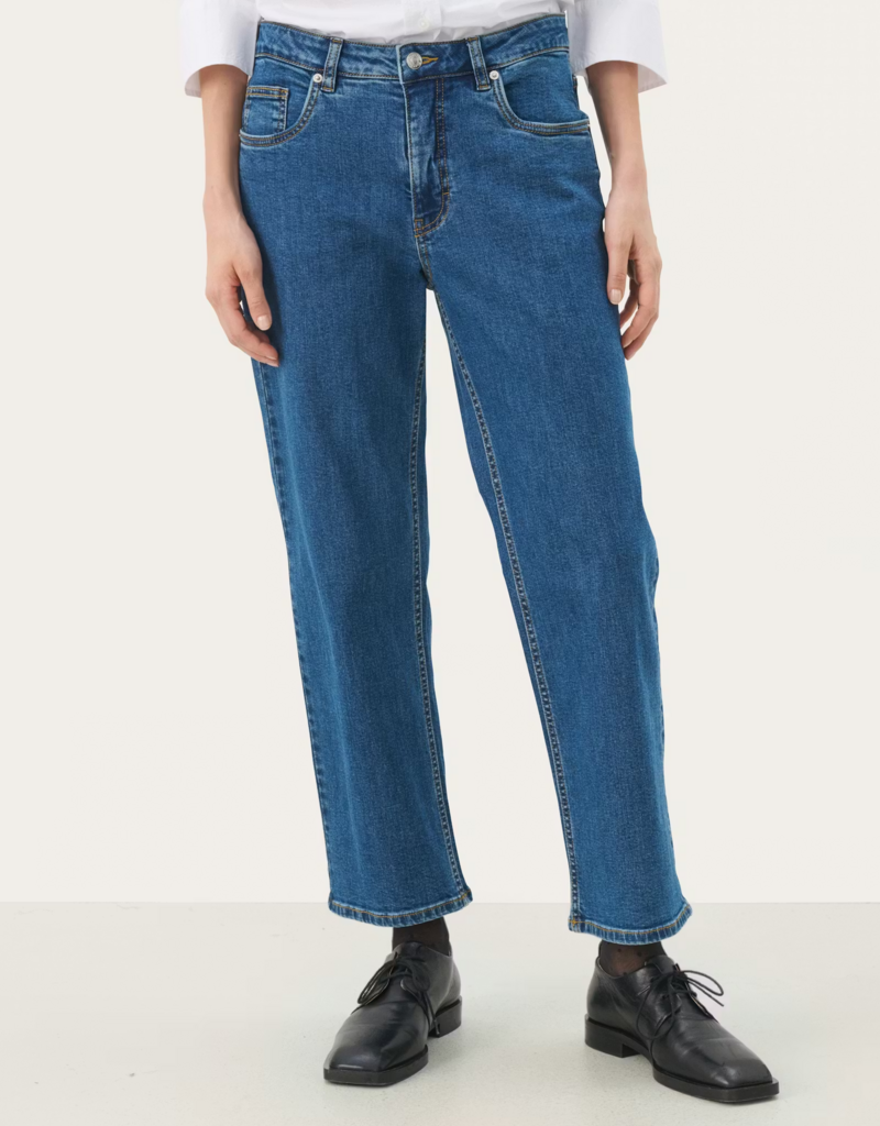 Part Two Judy High Rise Ankle Length Jeans in Medium Dark Blue