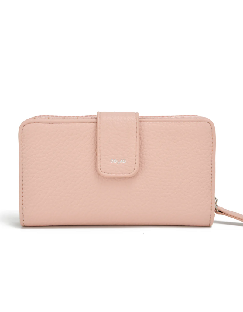 Colab Reau Wallet in Soft Pink