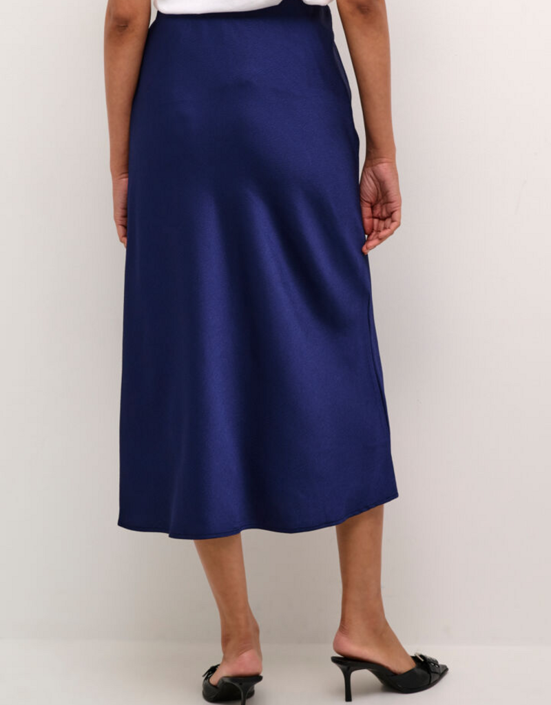 Kaffe Lotte Skirt in Midnight Marine