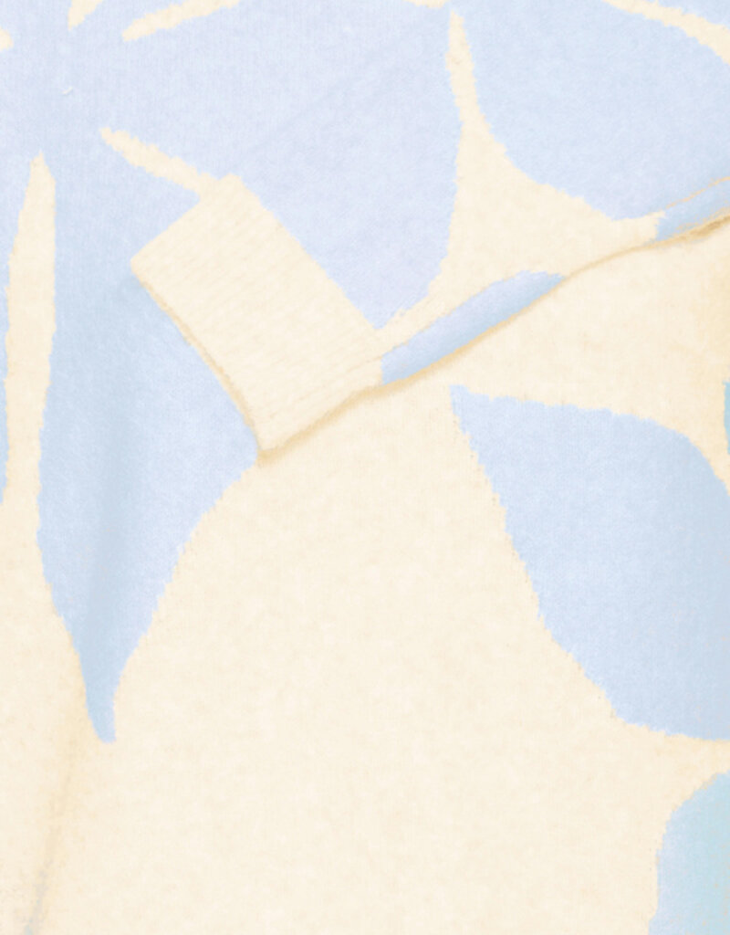 B.Young Omea Flower Jumper in Della Robbia Blue Flower