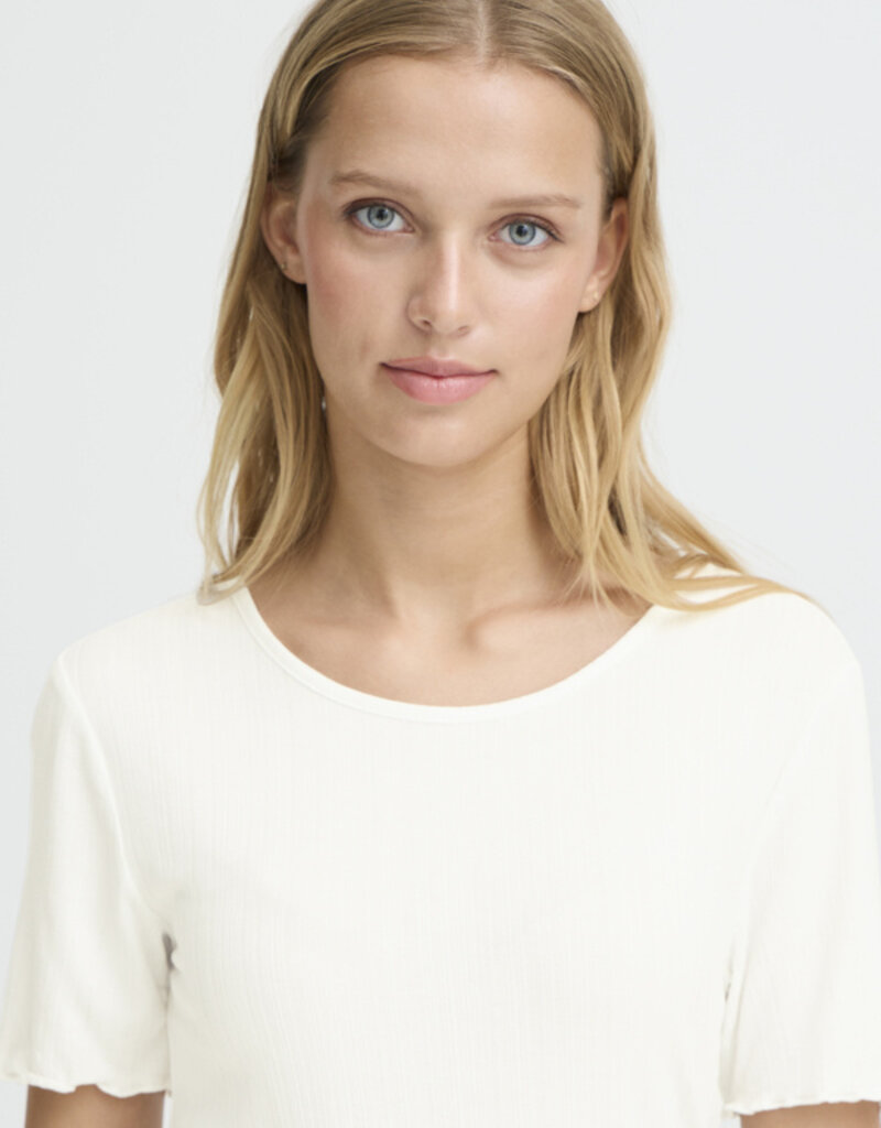 ICHI Cella T-Shirt in Cloud Dancer