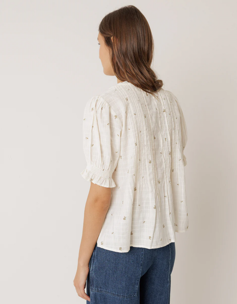 Indi and Cold Evelyn Short Sleeved Top in Ecru