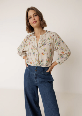 Indi and Cold Gail Ruched Detail Printed Blouse