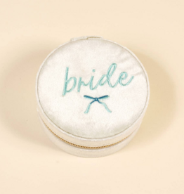 The Darling Effect Bride Round Velvet Jewelry Case
