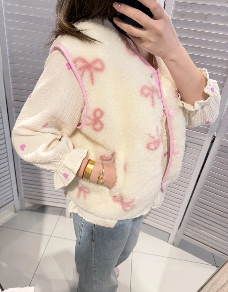 Victoria & Isaac Fleece Vest with Buttons in White w/ Pink Bows