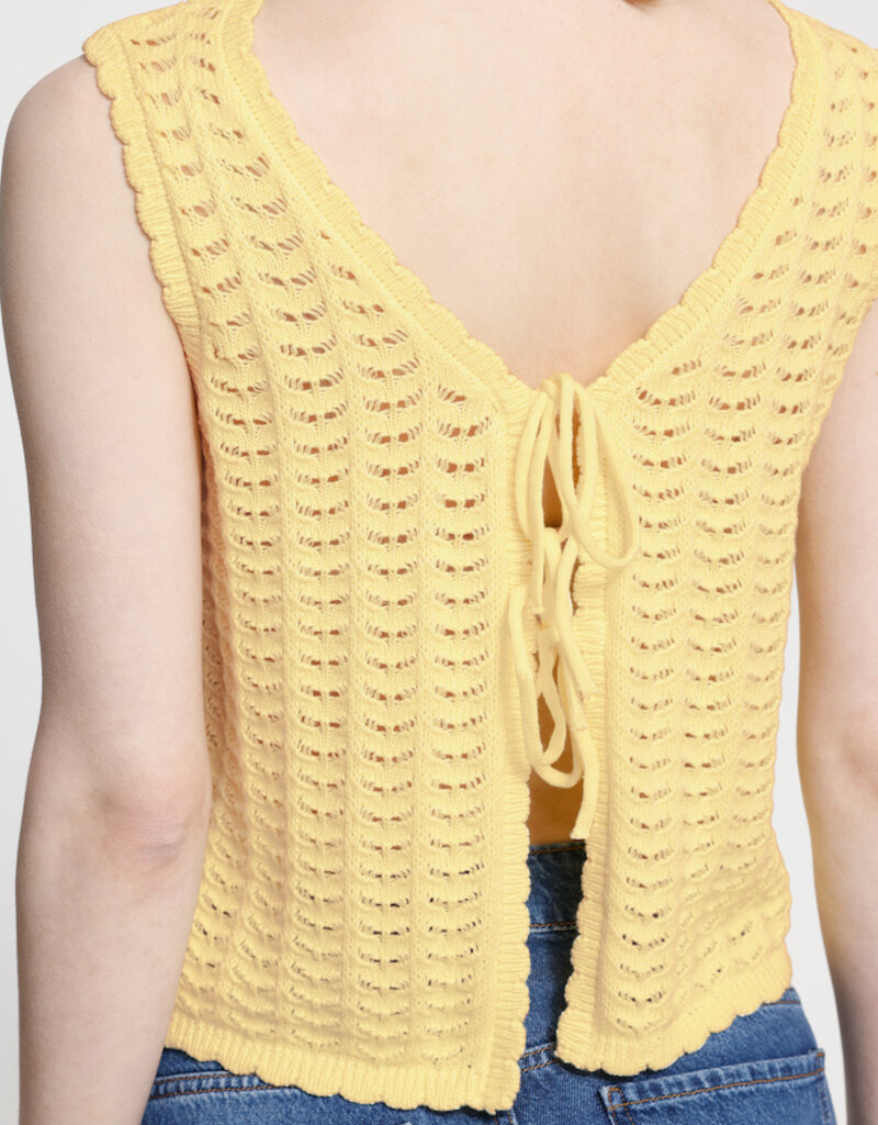 ICHI Dosia 100% Cotton Knit Tie Vest in Mellow Yellow