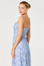 ASTR Bayley Floral Pleated Midi Dress in Blue