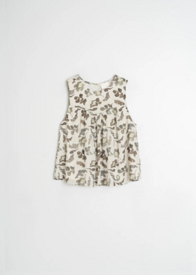 Indi and Cold Joey Sleeveless Flower Top