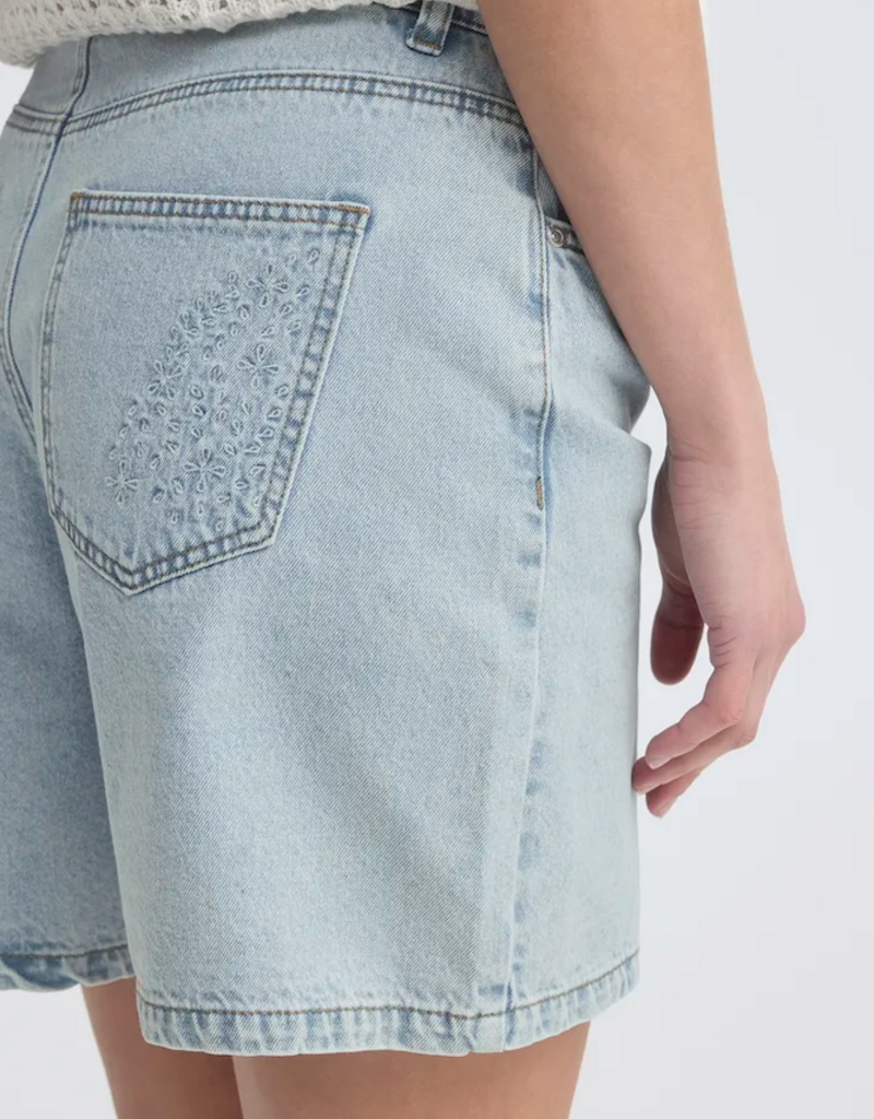 B.Young Kielo Embroidered Denim Shorts in Light Blue Denim