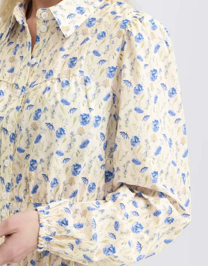 B.Young Iuania 100% Cotton Shirt Dress in Blue Wildflower Print