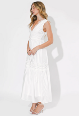 Adelyn Rae Charlotte Lace Contrast Maxi Dres in White