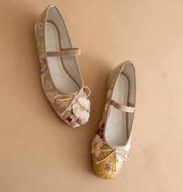 Oasis Society The London Ballet Pointe Flats in Floral