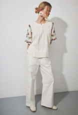 Louizon Badge Embroidered Short Sleeve Blouse in Ecru