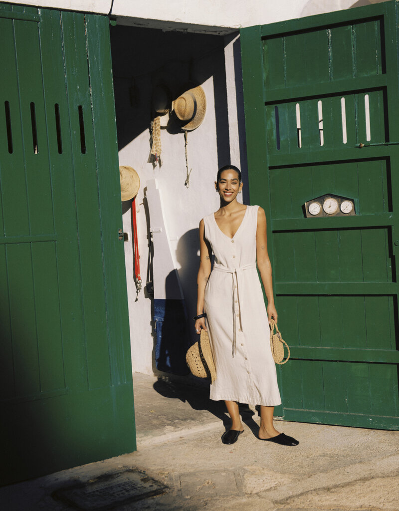 B.Young Falakka Linen Blend Button Dress in Woodsmoke
