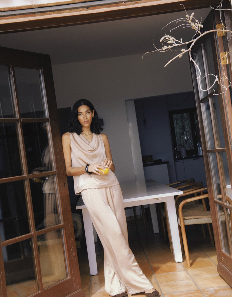 B.Young Dacanna Sleeveless Cowl Neck Top in Stucco