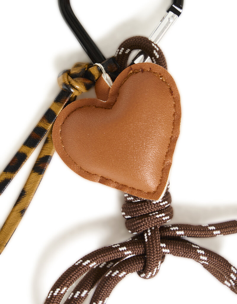 ICHI Lea Heart Bag Charm in Chicory Coffee