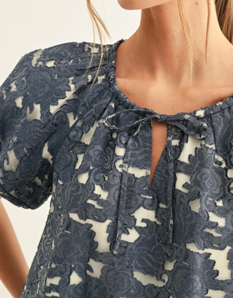 Adelyn Rae Briana Jacquard Chambry Lantern Short Sleeve Blouse
