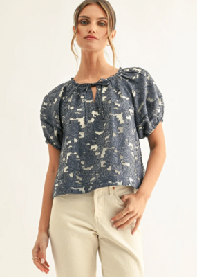 Adelyn Rae Briana Jacquard Chambry Lantern Short Sleeve Blouse