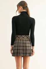 Adelyn Rae Jona Contrast Piping Pleated Mini Skirt