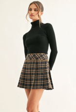 Adelyn Rae Jona Contrast Piping Pleated Mini Skirt