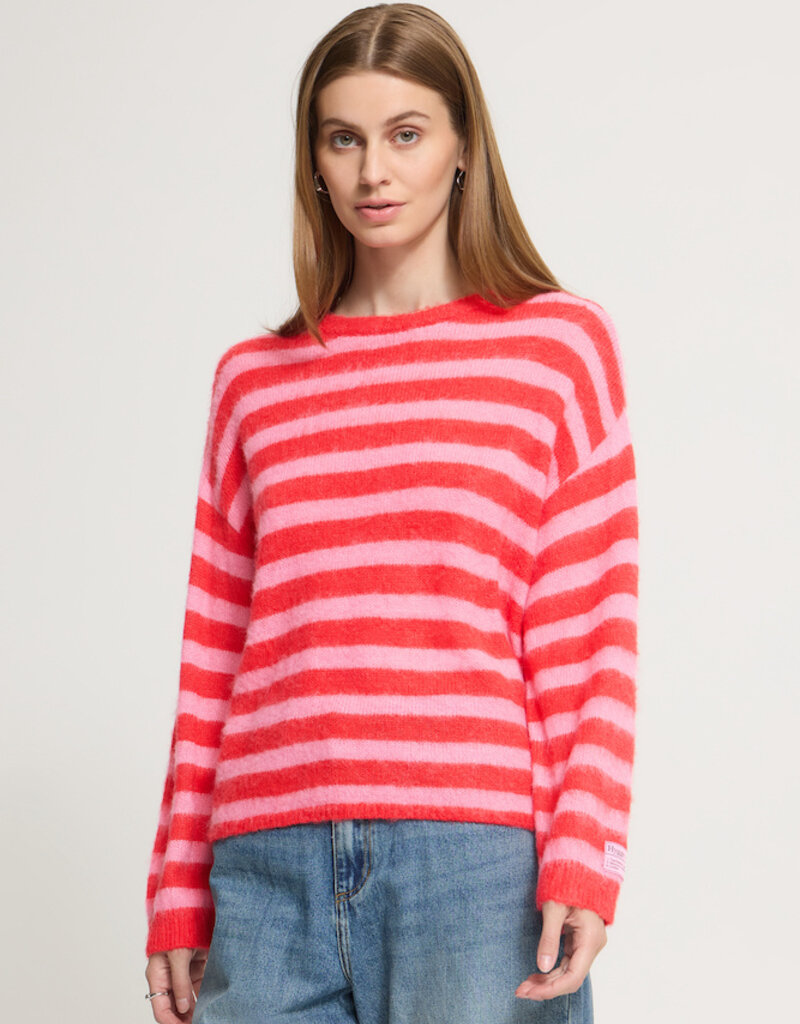 ICHI Blush Pullover in Poinsettia Stripe