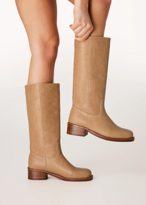 Billini Jamison Burnished Boot in Caramel