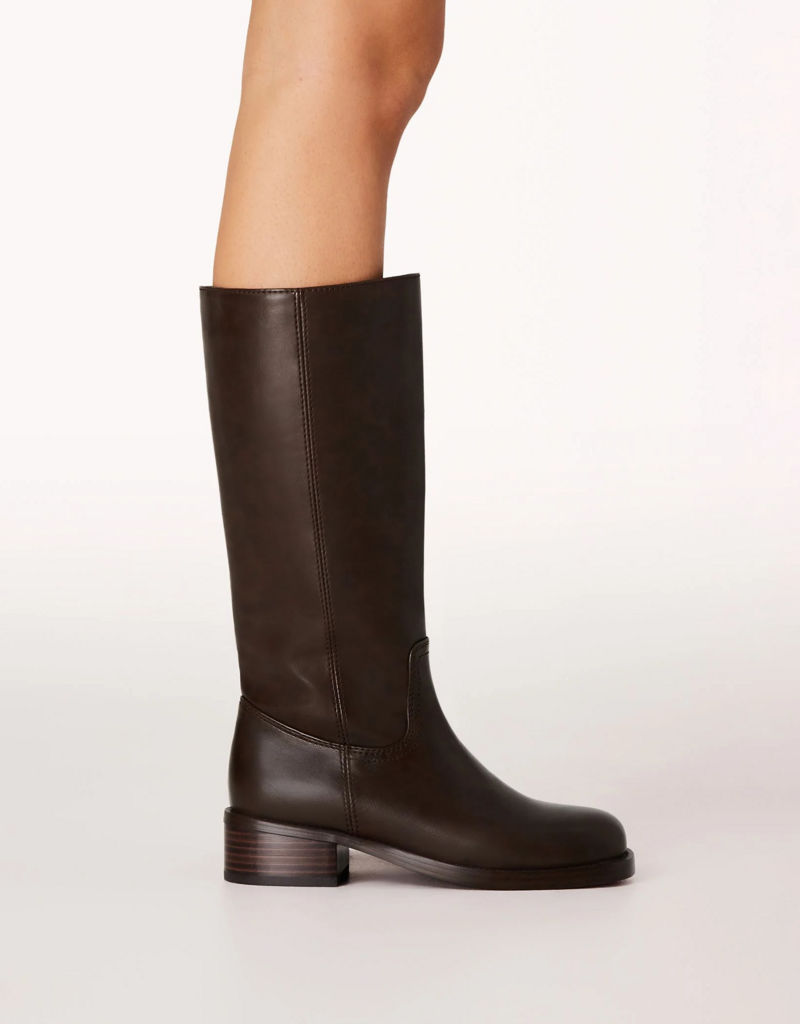 Billini Jamison Burnished Boot in Chocolate