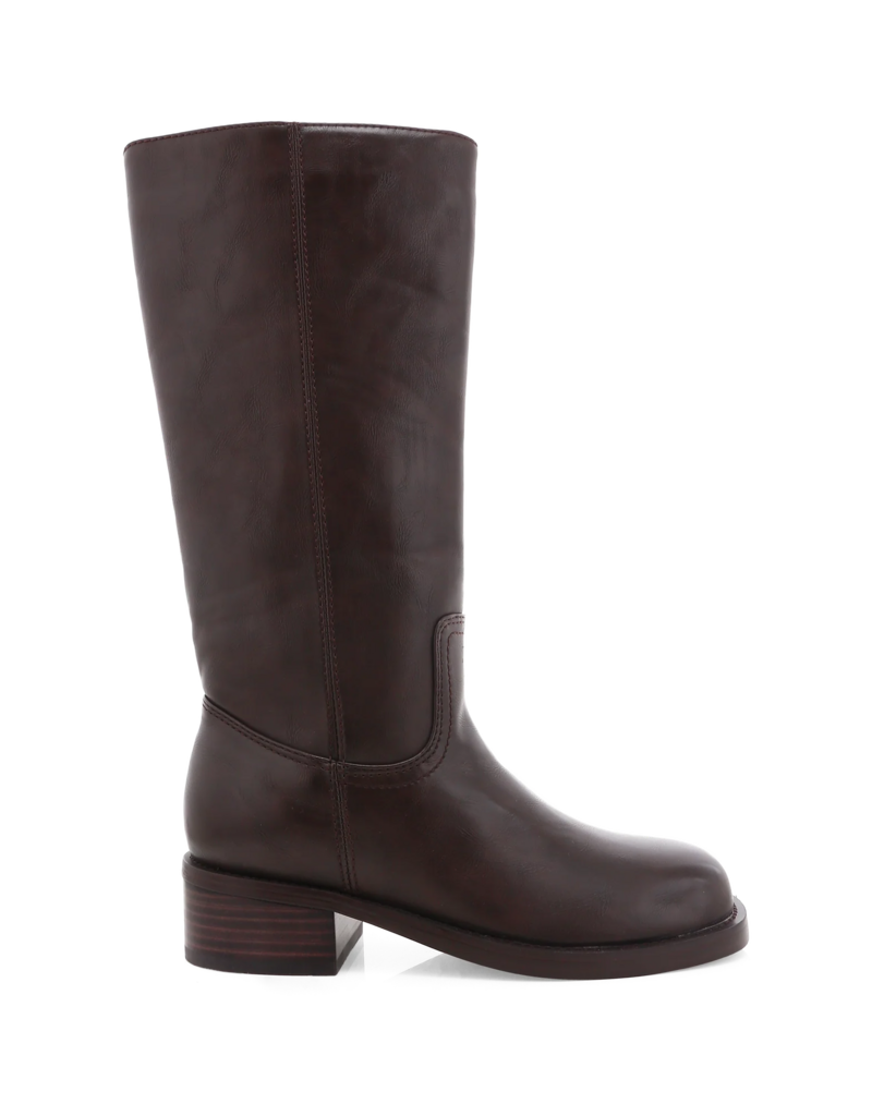 Billini Jamison Burnished Boot in Chocolate
