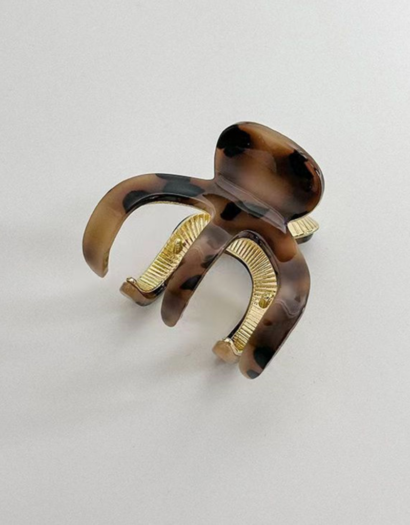 LadyJuneAccessories Small Claw Clip in Coffee