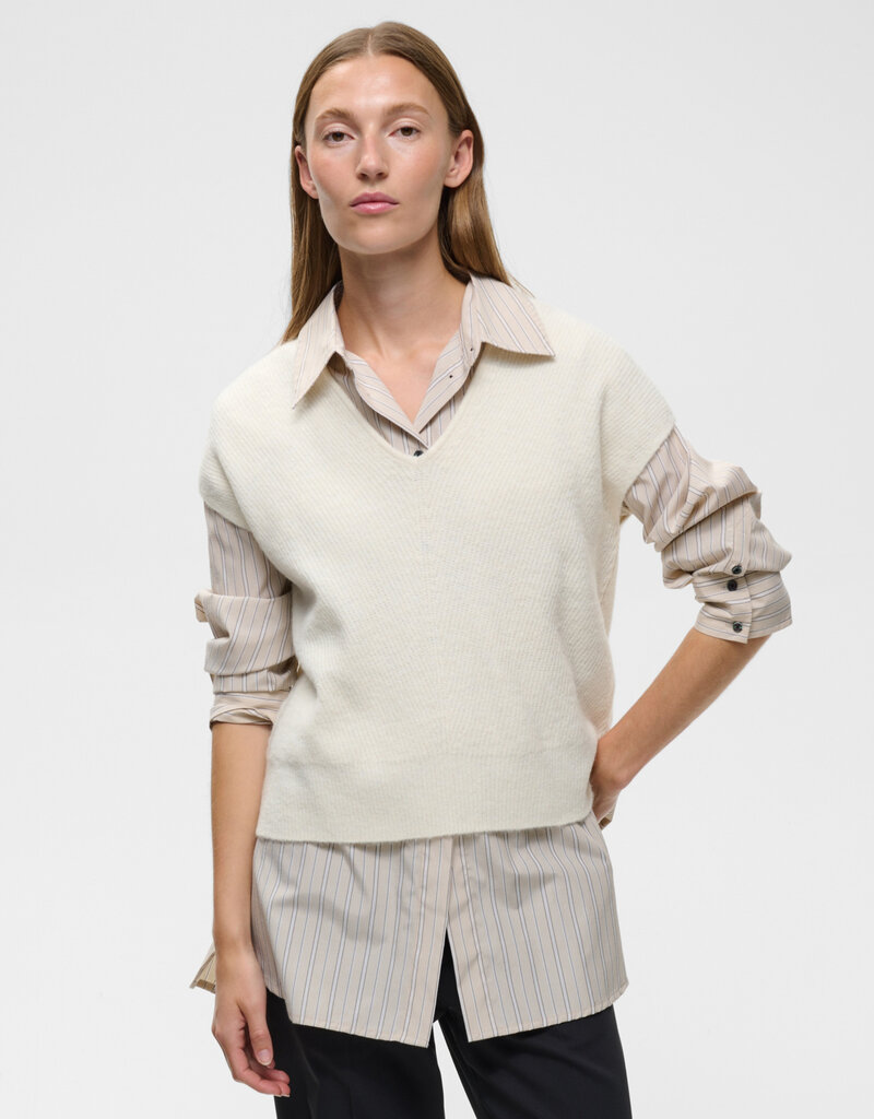 InWear Guna V-Neck Sleevless Top
