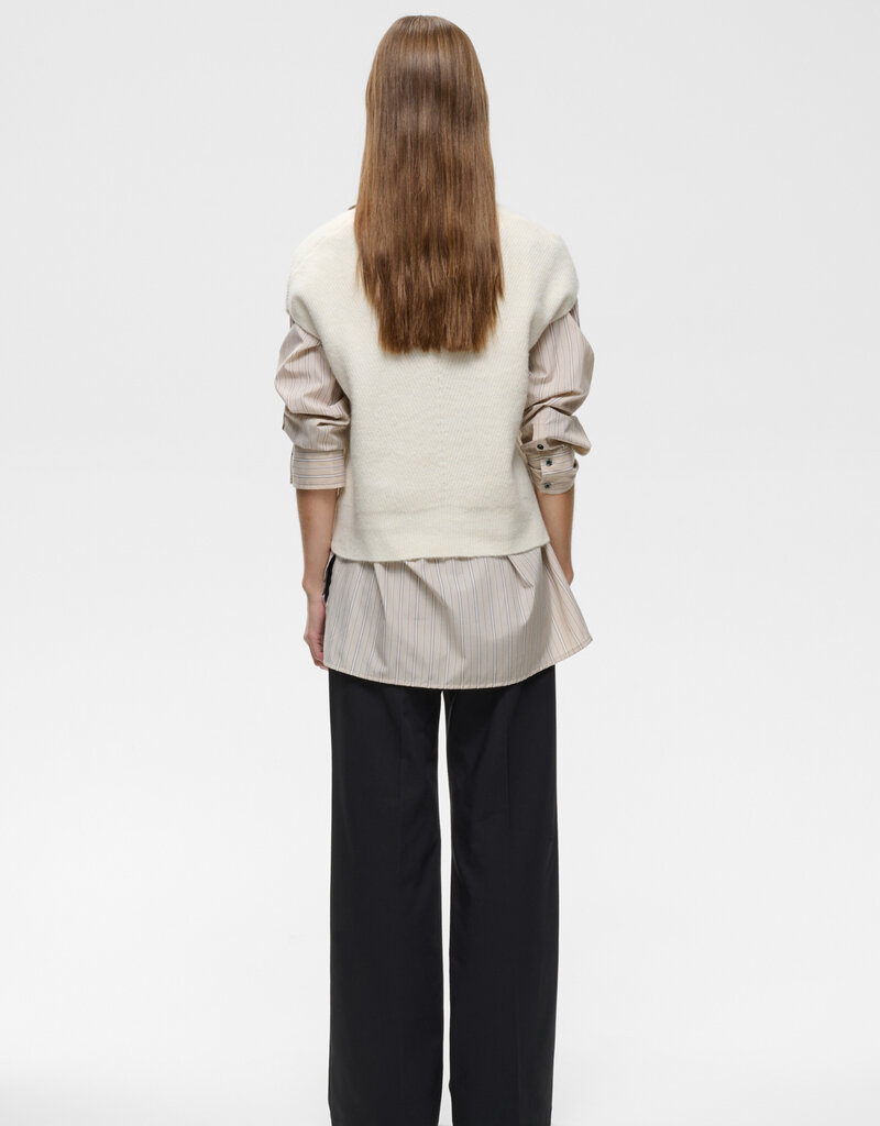InWear Guna V-Neck Sleevless Top