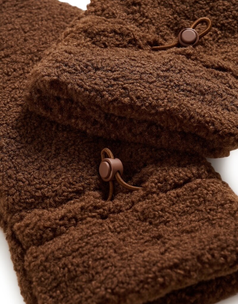 Part Two Sasia Teddy Mitten in Dowtown Brown