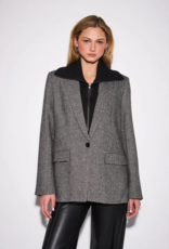 John and Jenn Hayes Herringbone Blazer in Misty Grey