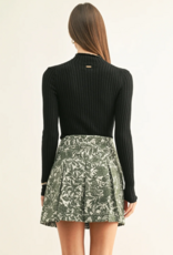 Adelyn Rae Axton Pleated Jacquard Mini Skirt in Silver Moss