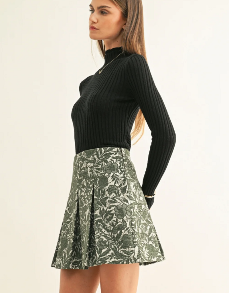 Adelyn Rae Axton Pleated Jacquard Mini Skirt in Silver Moss