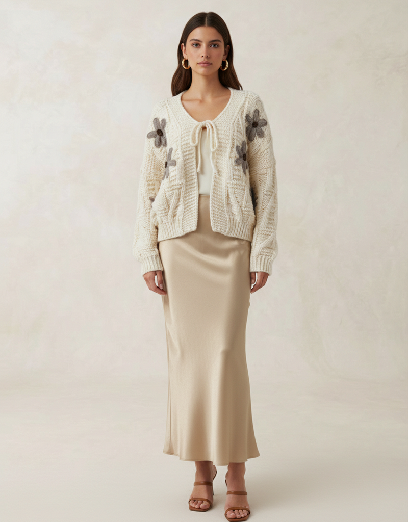 Angel Eye Star Tie Cardigan With Flower Details in Cream
