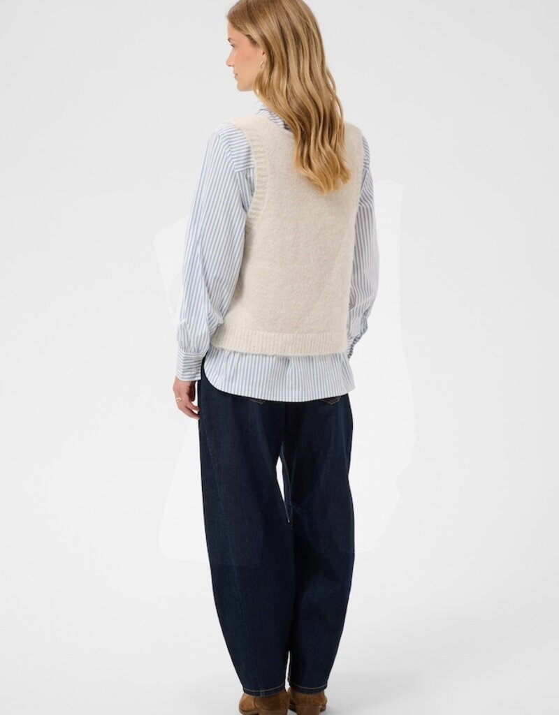 Cream Cladine Knit Slipover in Oatmeal