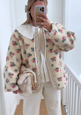 Rosa Clothing *BEST SELLER* Floral Sherpa Jacket in Pink Daisy