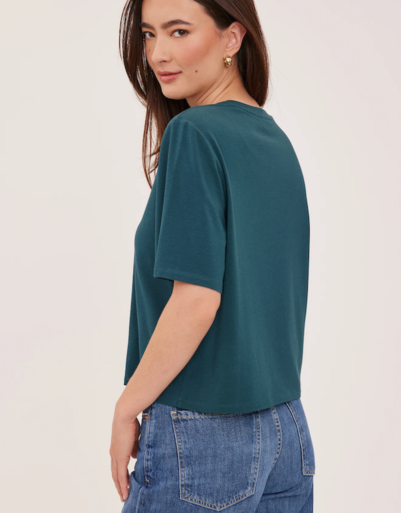 Gentle Fawn Codie Basic Round Neck T-Shirt *Two Colours*