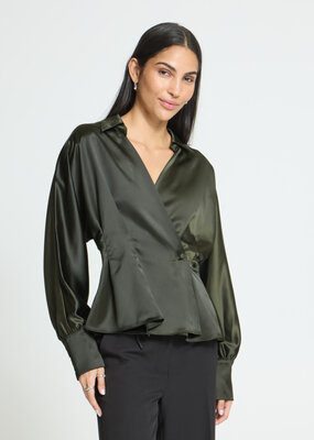 ICHI Ruth Shirt in Rosin Green
