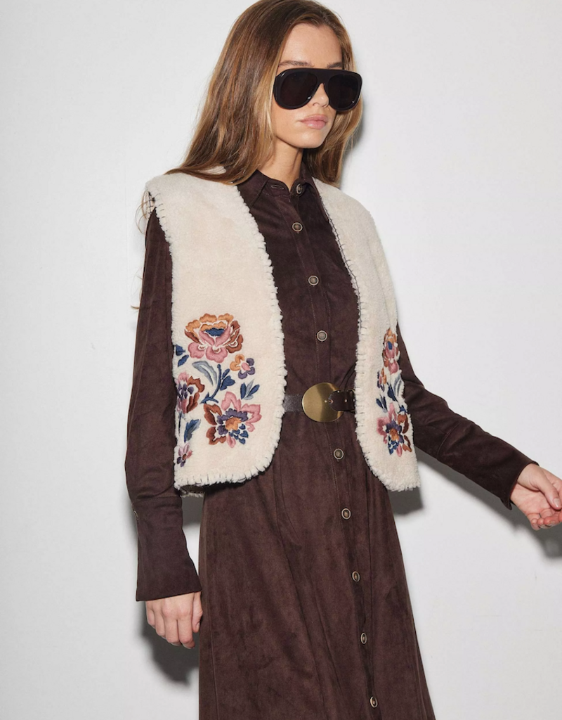 Louizon Yozza Embroidered Sherpa Vest in Ecru Cream