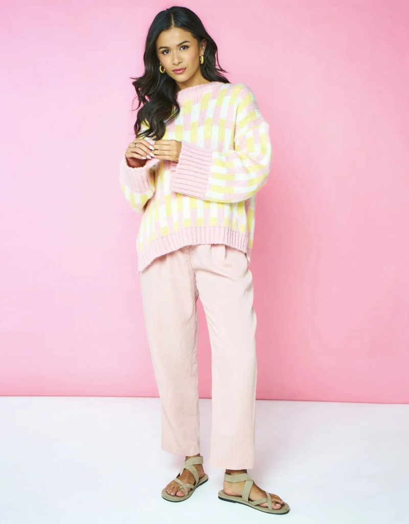 Cara and the Sky Charlotte Geometric Pattern Wide Sleeve Knit Jumper in Pink