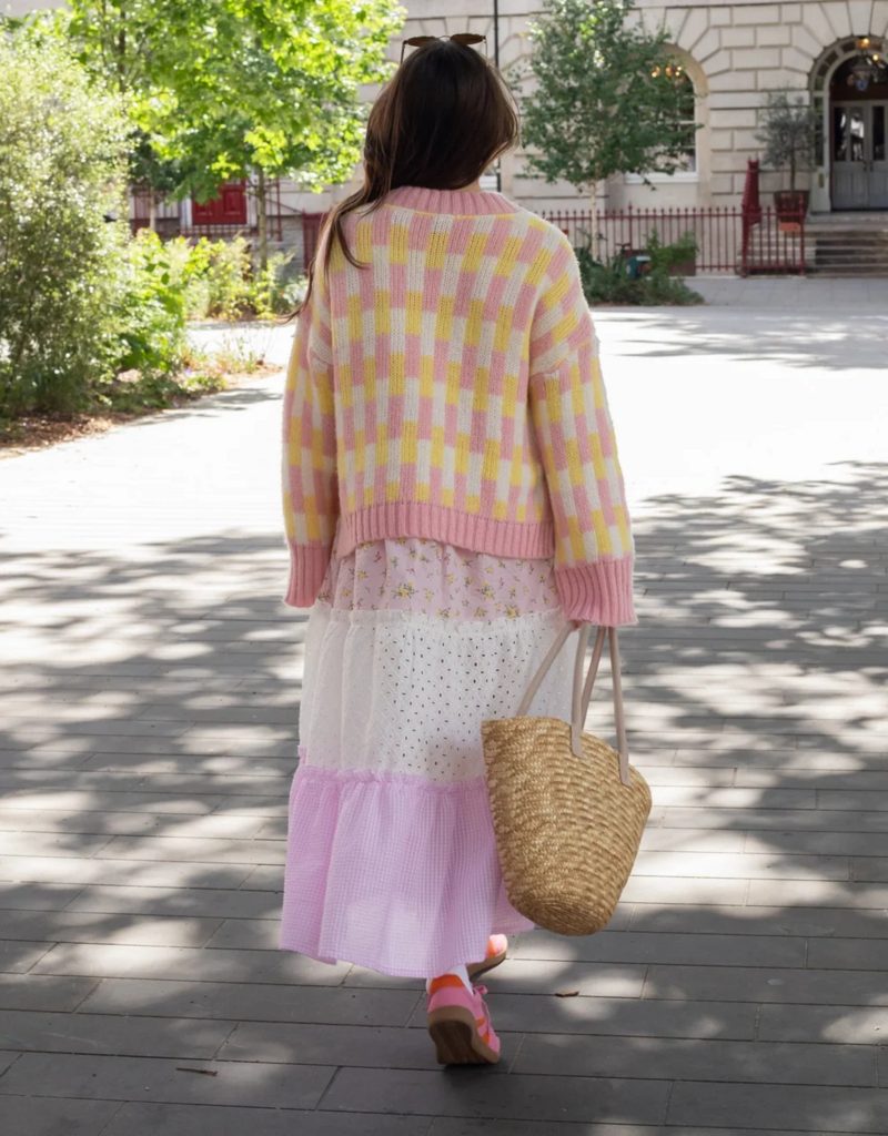 Cara and the Sky Charlotte Geometric Pattern Wide Sleeve Knit Jumper in Pink